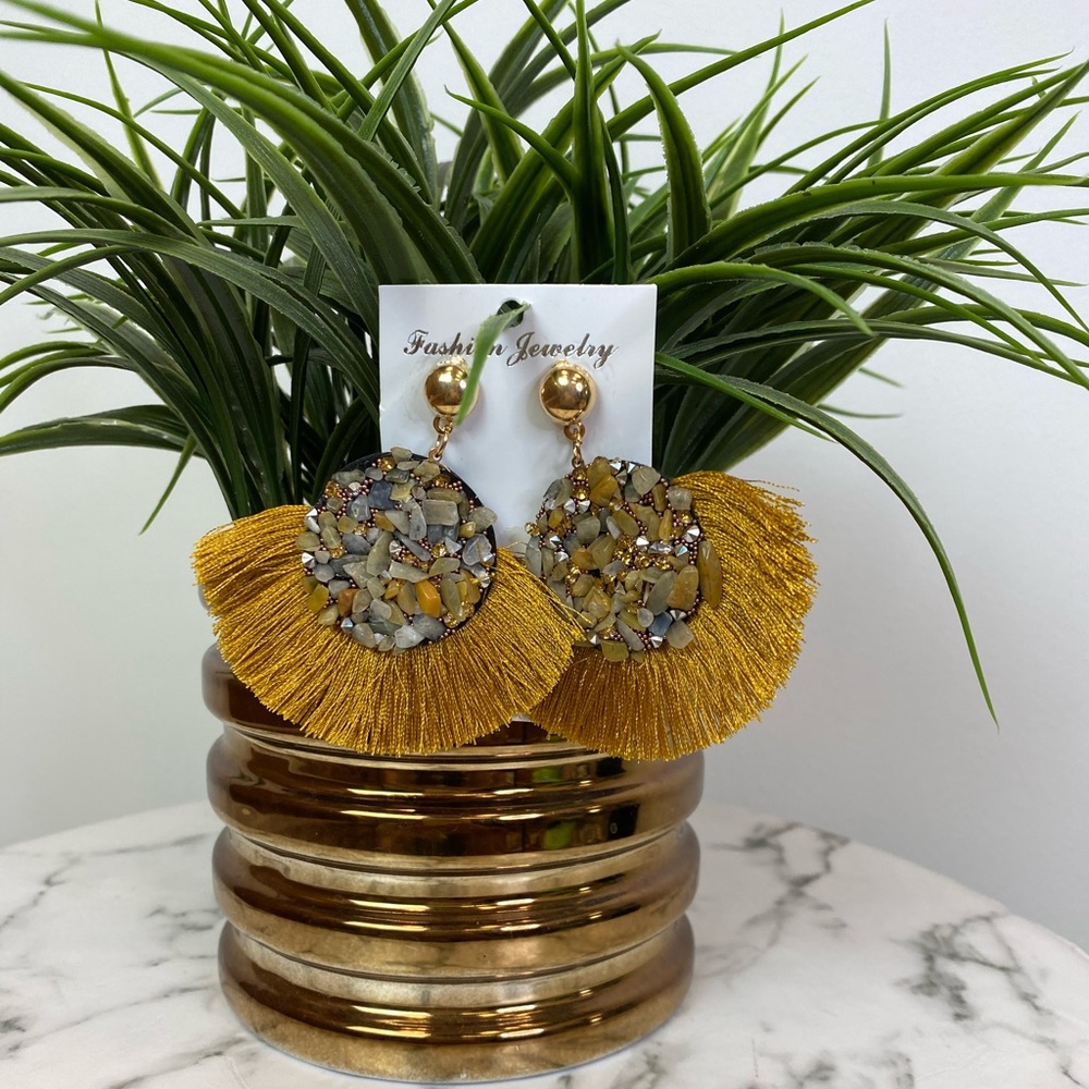 ‼️ Mustard Olive Blue Stone Diamond Fan Earrings - Picture 7 of 8